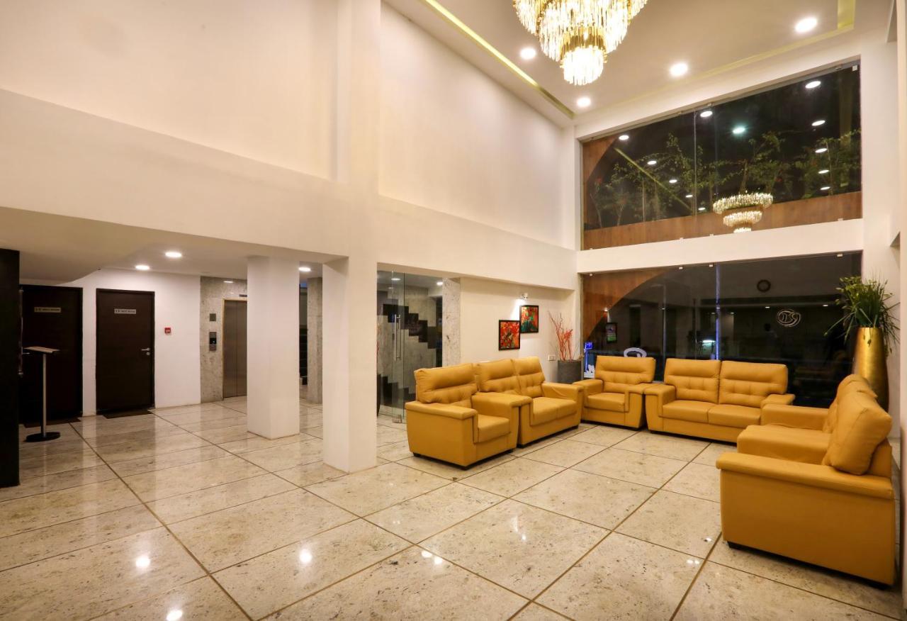 Mango Hill Central Chennai Exterior photo
