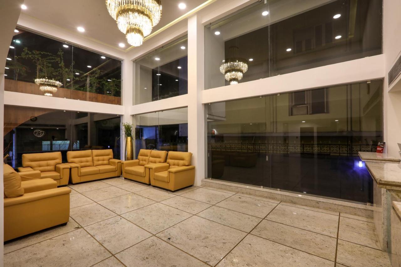 Mango Hill Central Chennai Exterior photo
