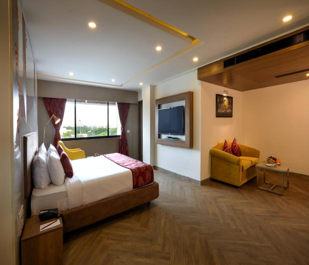 Mango Hill Central Chennai Exterior photo