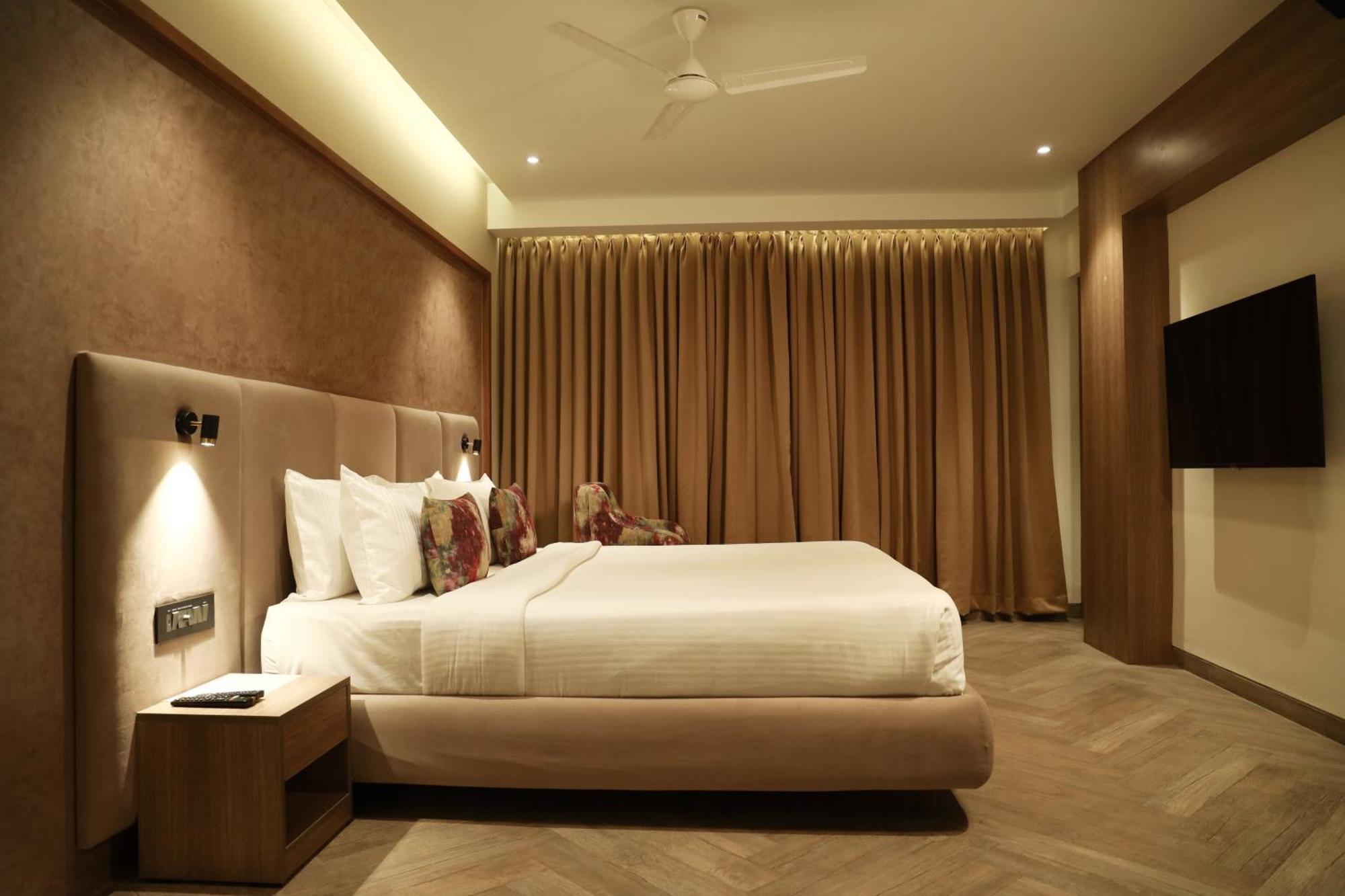 Mango Hill Central Chennai Exterior photo