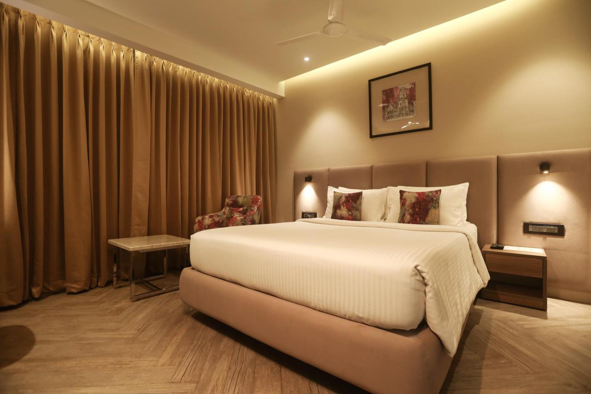 Mango Hill Central Chennai Exterior photo
